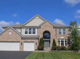 1130 Magnolia Rd, Mundelein, IL 60060