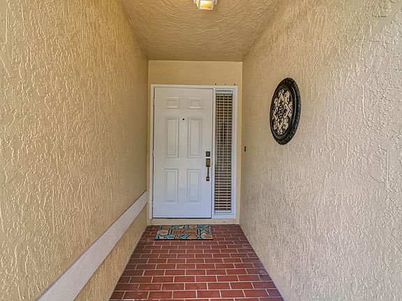 2nd image of 2189 SW Olympic Club Ter