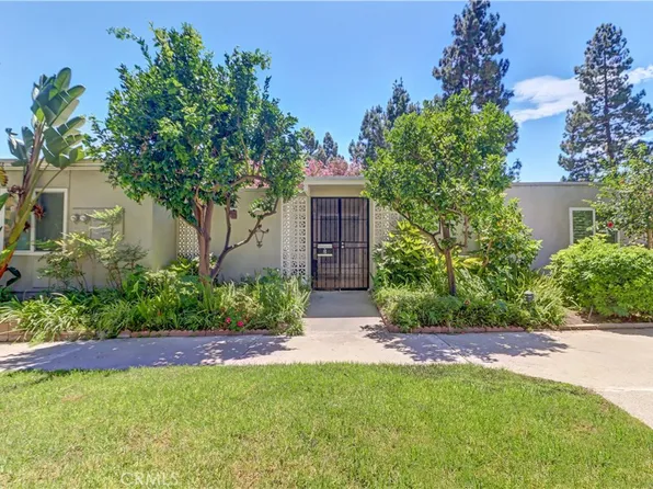 310 Avenida Castilla Unit D, Laguna Woods, CA 92637