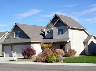 214 S Spring Lake Way, Star, ID 83669