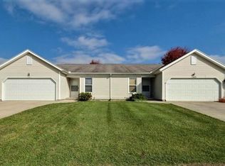 1547 Brook Park Dr, Troy, OH 45373