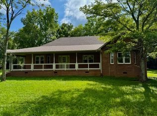 6604 Rock Creek Rd, Tullahoma, TN 37388