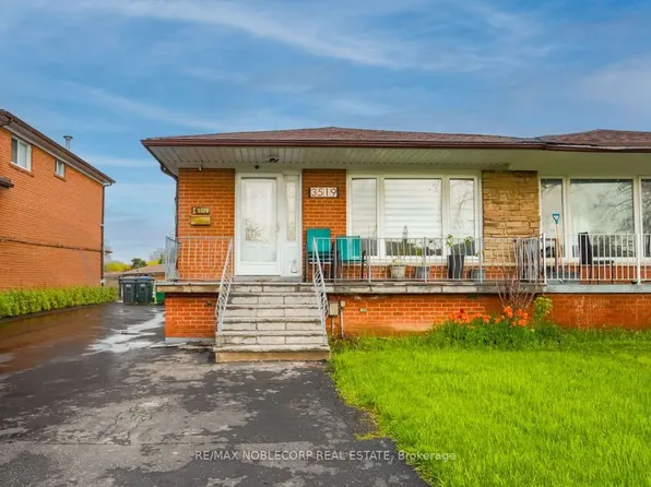 3519 Laddie Cres, Mississauga, ON L4T 1N2
