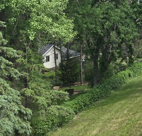 159 Riverview Dr #1 — Photo 20