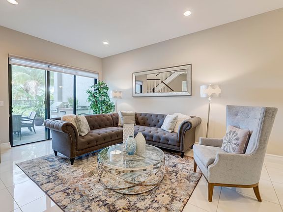 Home For Sale In Seven Bridges