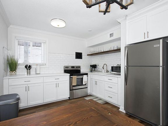 4th image of 810 W Ocean View Ave APT 7
