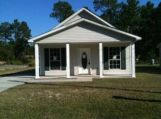 7682 Hancock Dr, Bay Saint Louis, MS 39520