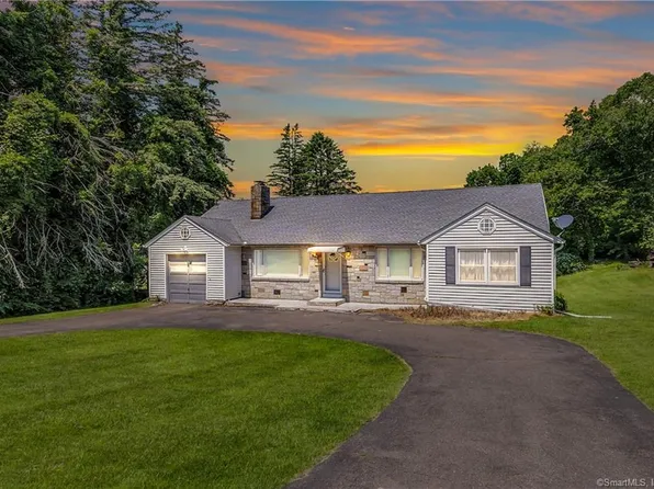 256 Silver Hill Road, Derby, CT 06418