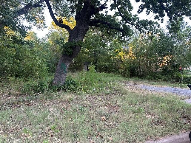 1st image of NE 34th St Lot 26 & 27