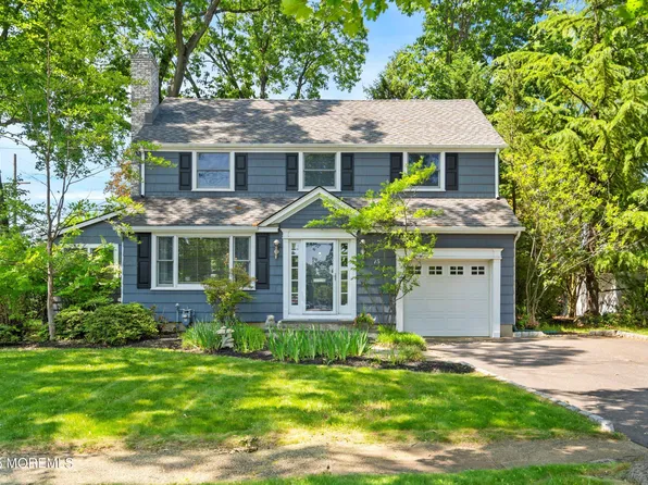76 Ridge Road, Fair Haven, NJ 07704