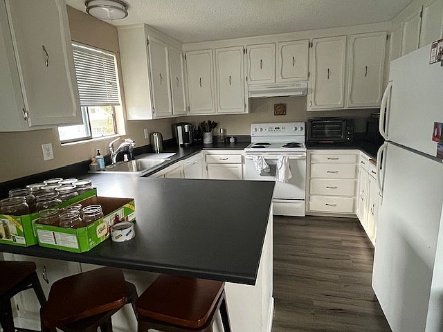 1st image of 2626 NW 59th St #3
