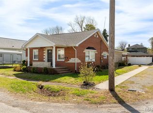 602 E Lindell St, West Frankfort, IL