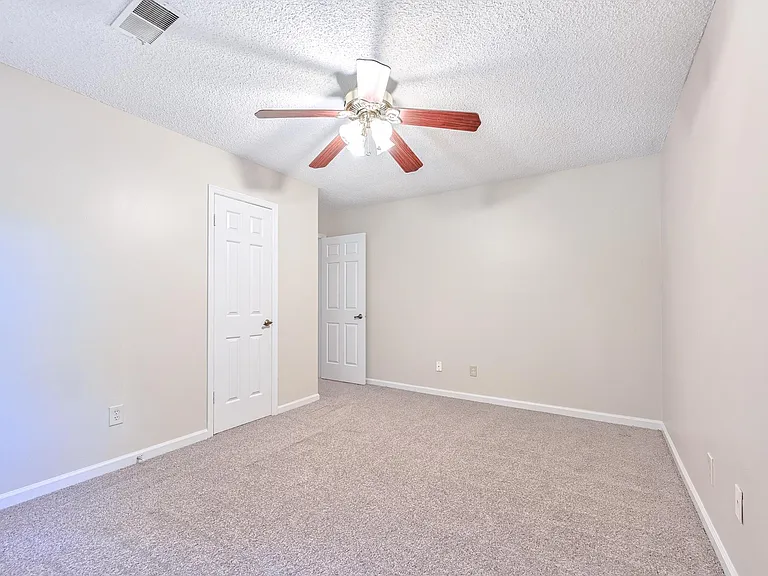 1036 Old Holcomb Bridge Rd — Photo 23