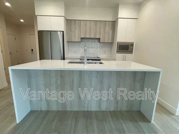 3699 Capozzi Rd, Kelowna, BC