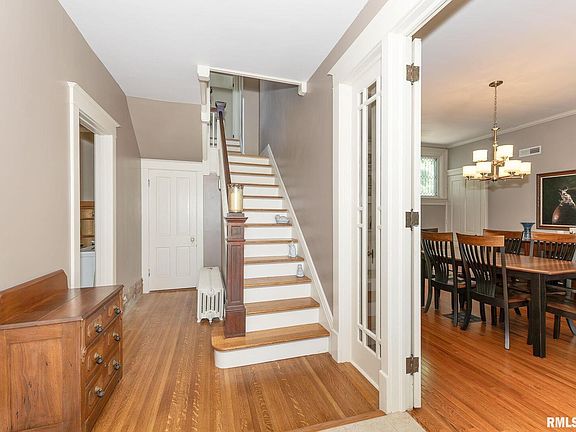 5th image of 305 E Park St
