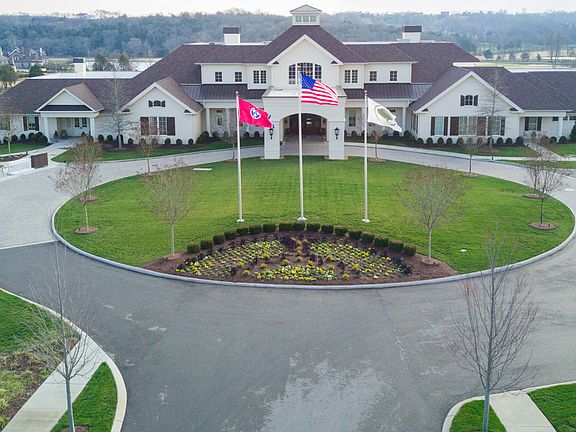 5th image of 6045 Pelican Way