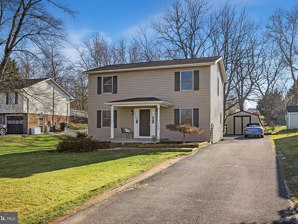 1st image of 235 Somerset Dr