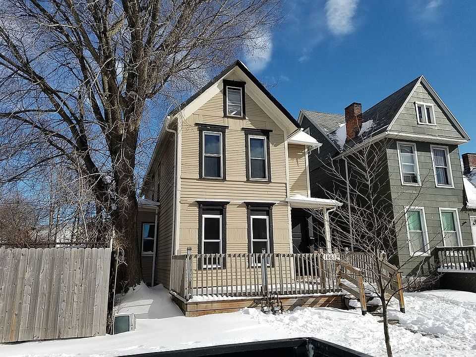 1st image of 1065 Niagara St