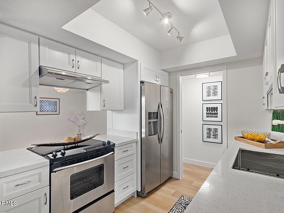 5th image of 8041 N 31ST Drive