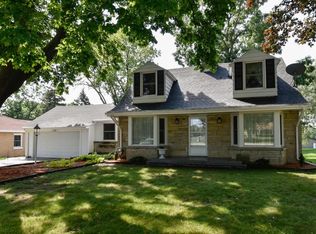 613 College Ave, South Milwaukee, WI 53172
