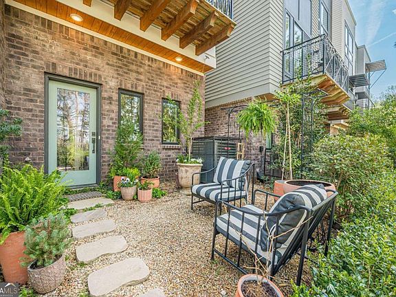 2nd image of 2199 Lenox Rd NE #7