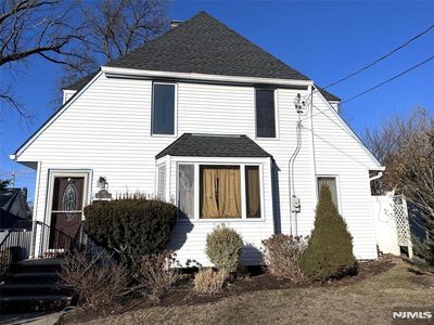195 Colonial Ct, Teaneck, NJ, 07666
