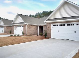 188 Lakepark Cir, Smithfield, NC 27577