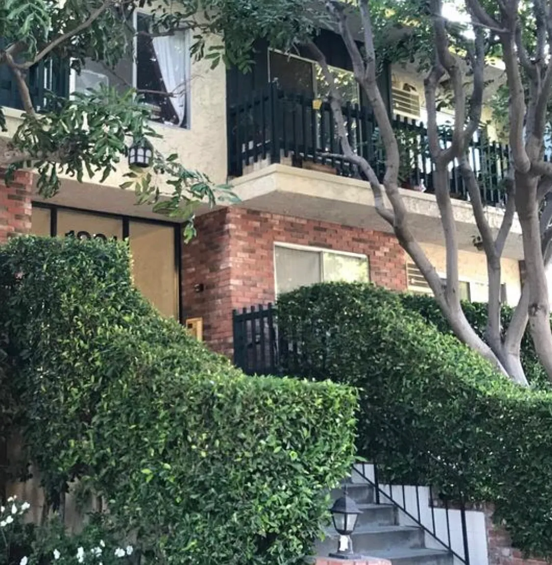 2 bed, 1013 sqft, $3,595 — Photo 1