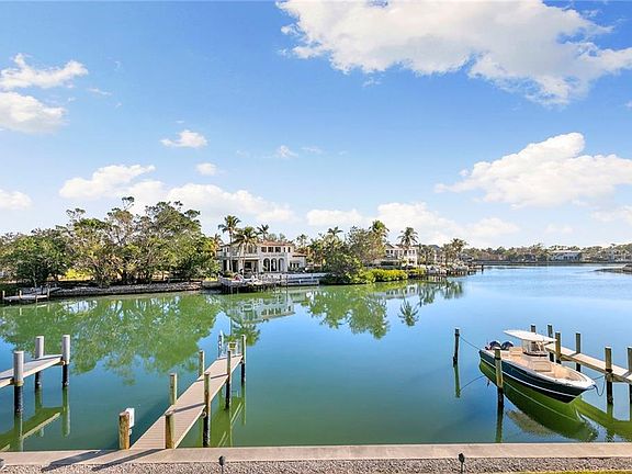 2nd image of 1910 Gulf Shore BLVD N #212