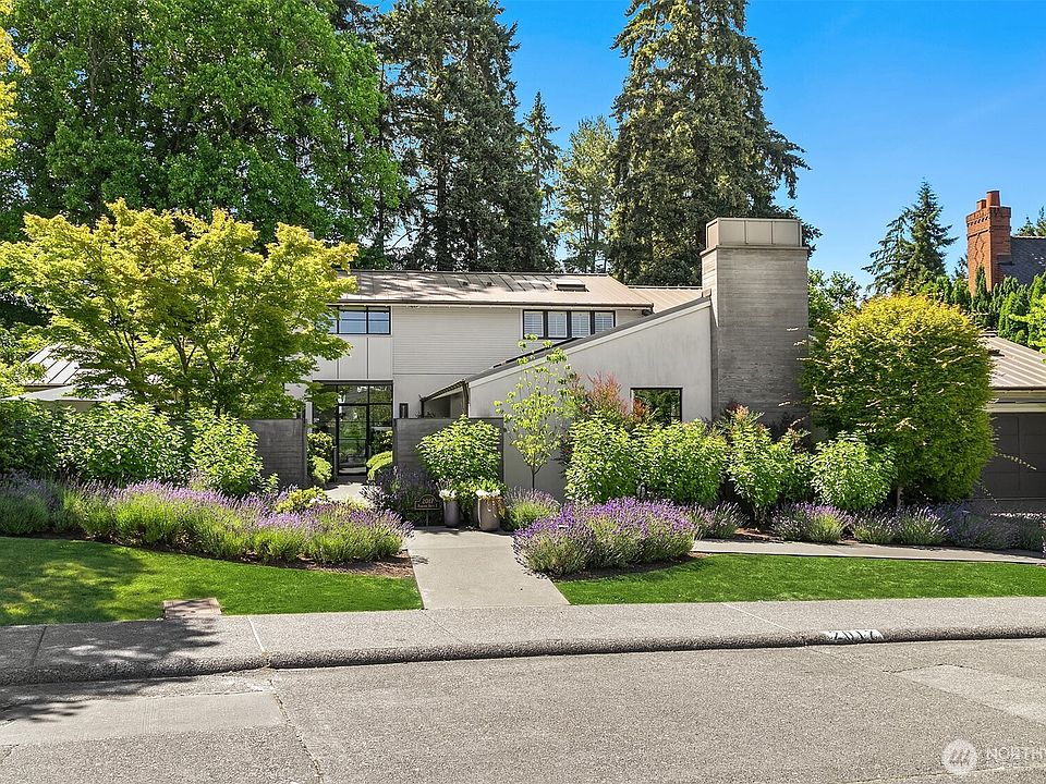 1st image of 2017 Parkside Drive E