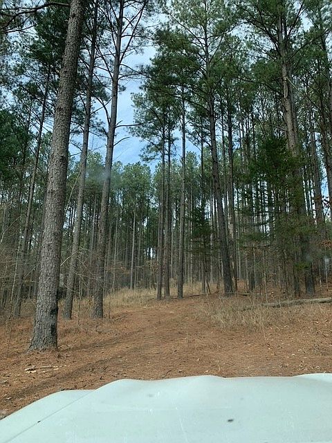1st image of 18 Whispering Pine Rd