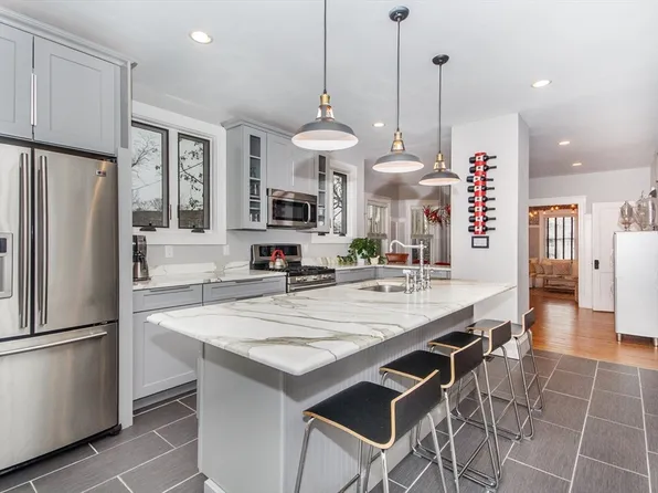 584 Centre St, Jamaica Plain, MA 02130