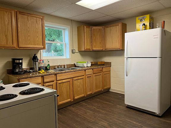 5th image of 1401 Norton Ave