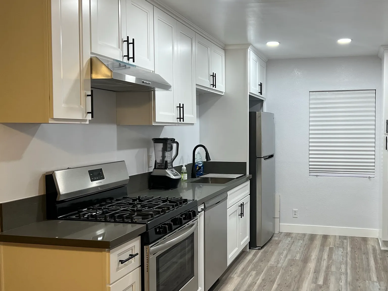 Room for Rent $830 - 1 Bedroom in Co-living home In Hemet — Photo 3