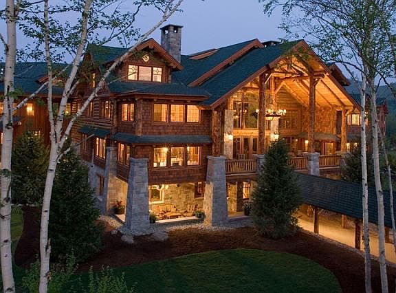 2nd image of 7 Whiteface Inn Ln #330-5