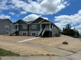 6303 Stone Gate Dr, Madison, WI 53719