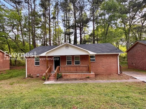 711 W Creek Cir