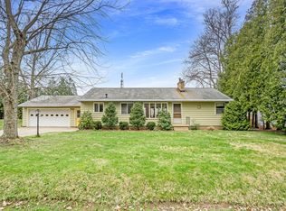 6903 S Brooks Rd, Fruitport, MI 49415