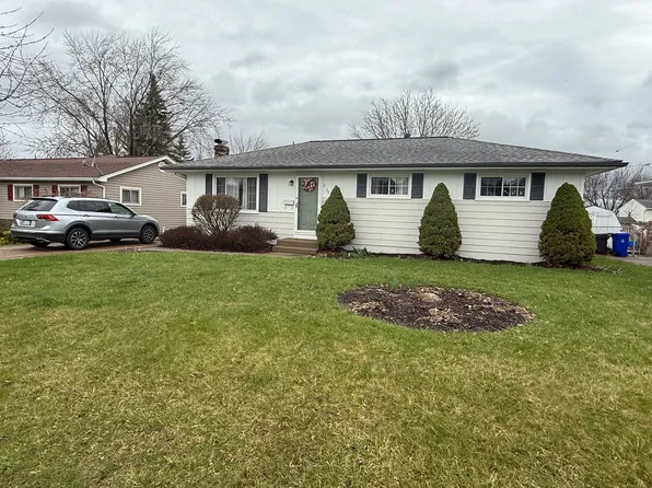 2120 E 41st St, Erie, PA 16510