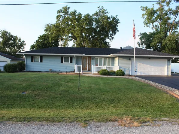 1125 Sunnycrest St, Mt Zion, IL 62549