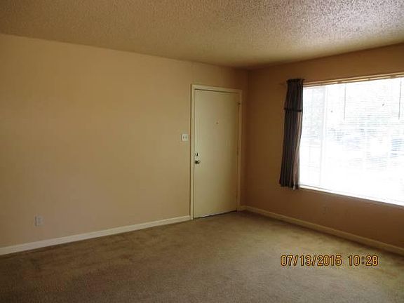 4th image of 2293 Pierre Ave
