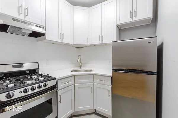 Rented by MNS Marketing | media 13