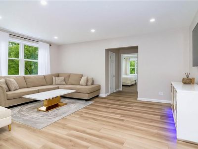2531 E 7th St APT 1J, Brooklyn, NY, 11235