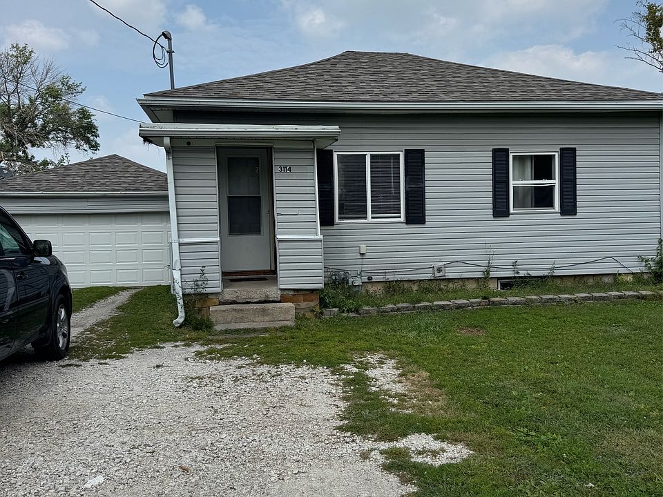 1st image of 3114 7th Ave S