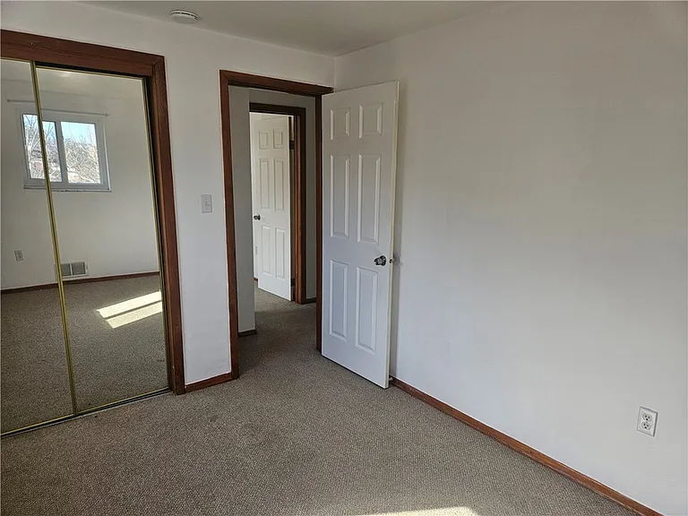 812 Westbury Rd #B — Photo 16