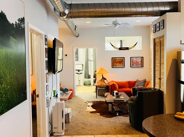 1310 N Artesian Ave APT 3F, Chicago, IL 60622