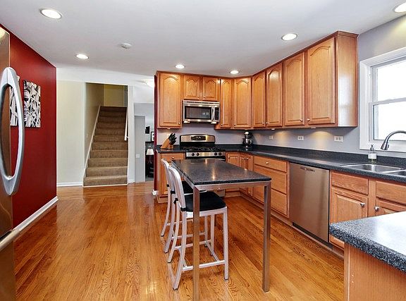 5th image of 3470 Bayberry Dr #712