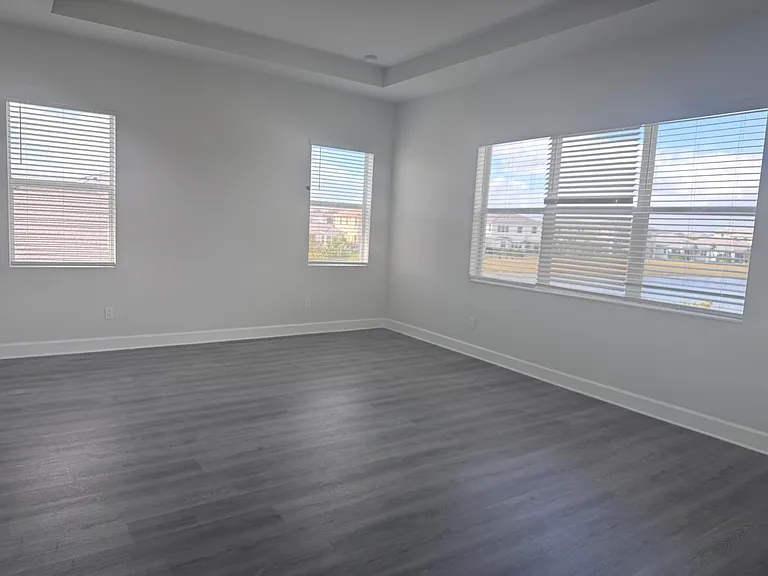 5223 Liberty Ln — Photo 24