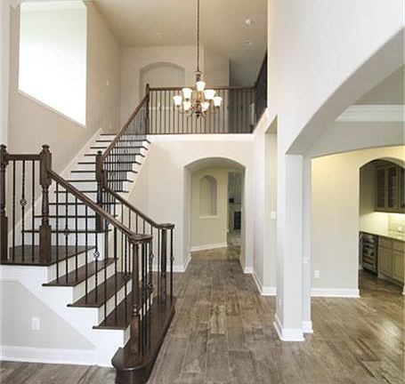 3rd image of 6 Shallowford Pl