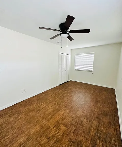 2211 Stanley St — Photo 11